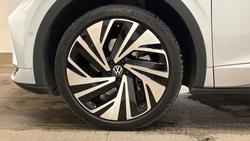 Volkswagen ID.4 Photo 5