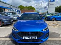Ford Focus Photo 1
