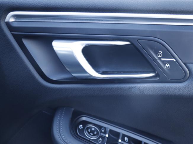 PORSCHE Macan Photo 13