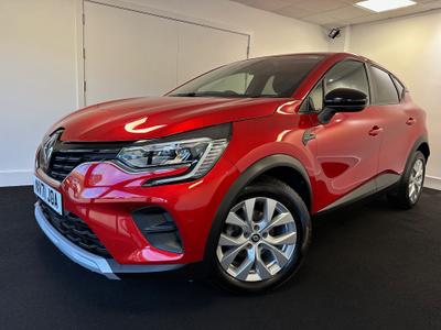 Used 2022 Renault Captur 1.0 TCe Iconic SUV 5dr Petrol Manual Euro 6 (s/s) (90 ps) at Hodgson Car Sales
