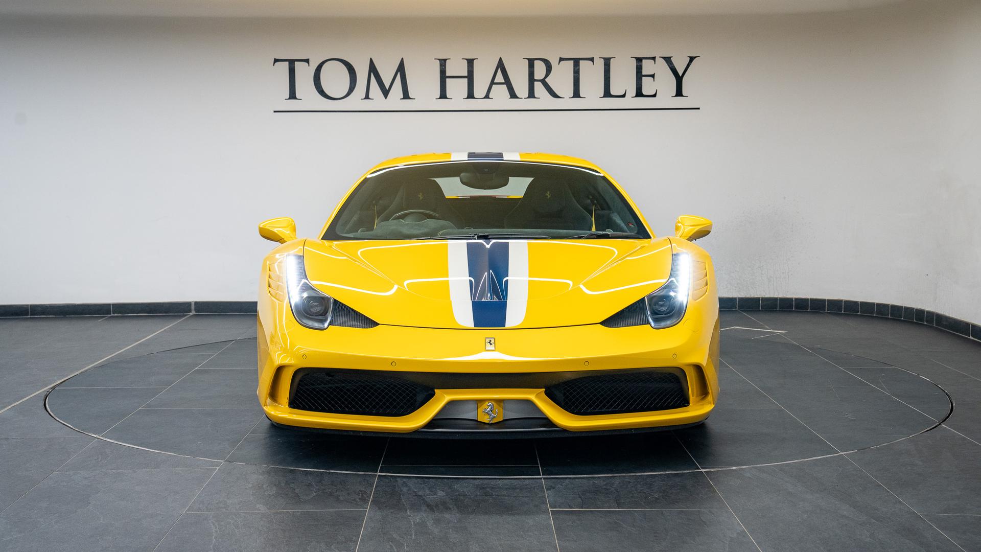 Ferrari 458 Photo e409f599-6cbe-4b59-bd4e-15c70155b37e.jpg