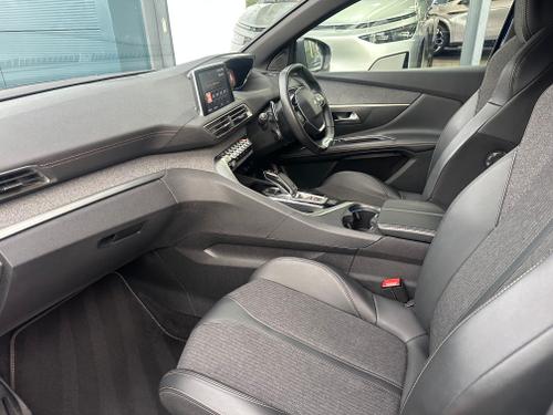 Peugeot 3008 Photo e42ff7a8-3ea3-443c-865d-05c5a5c367cd.jpeg