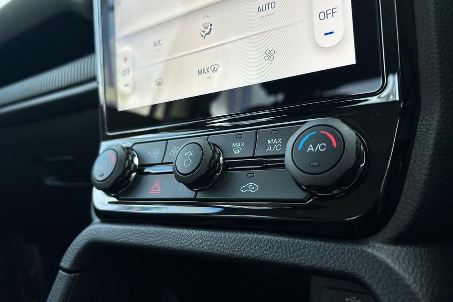 Ford RANGER Photo e431a85d-c150-4cd8-a8ed-f0bfbfef6e0f.jpg
