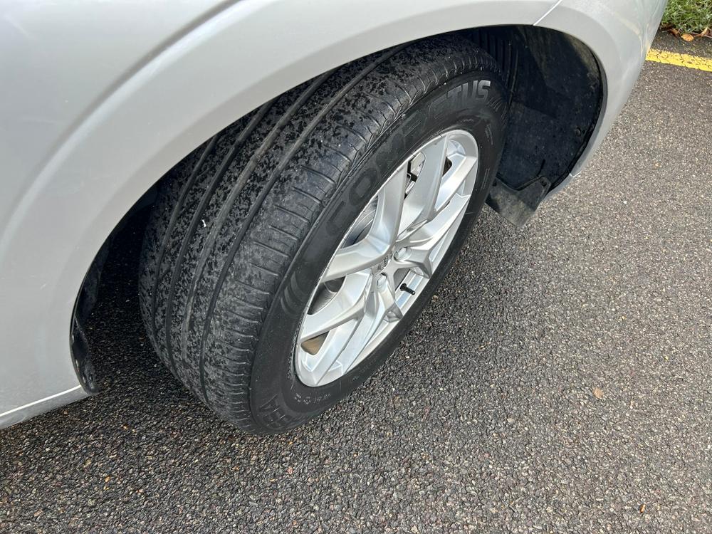Used Volvo XC60 GY18DBO 24