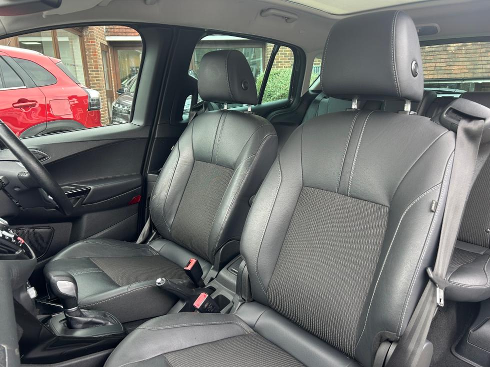 Ford B-Max Photo e43e58af-c9e1-4220-94f4-c2ed61ca33da.jpeg