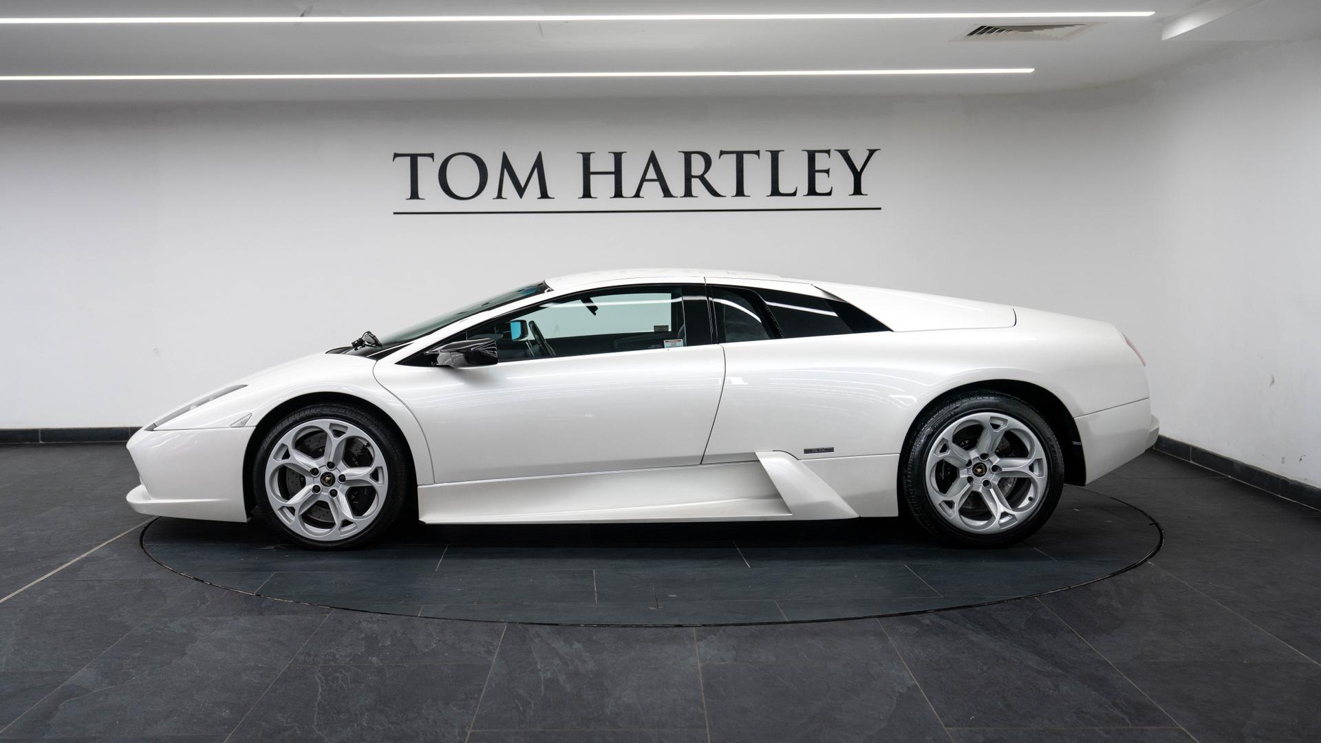 LAMBORGHINI Murcielago Photo e44838e7-a7c9-4901-9713-4c5e3bd0a756.jpg