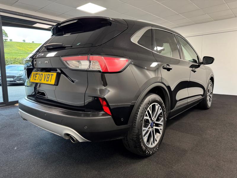 Ford Kuga Photo e44ac6cc-5009-478b-9f88-c51a3307df9a.jpg