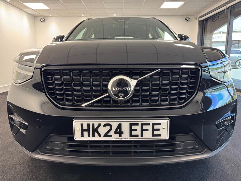 Volvo XC40 Photo e454555e-29c3-43e9-9616-3950ca173e94.jpg