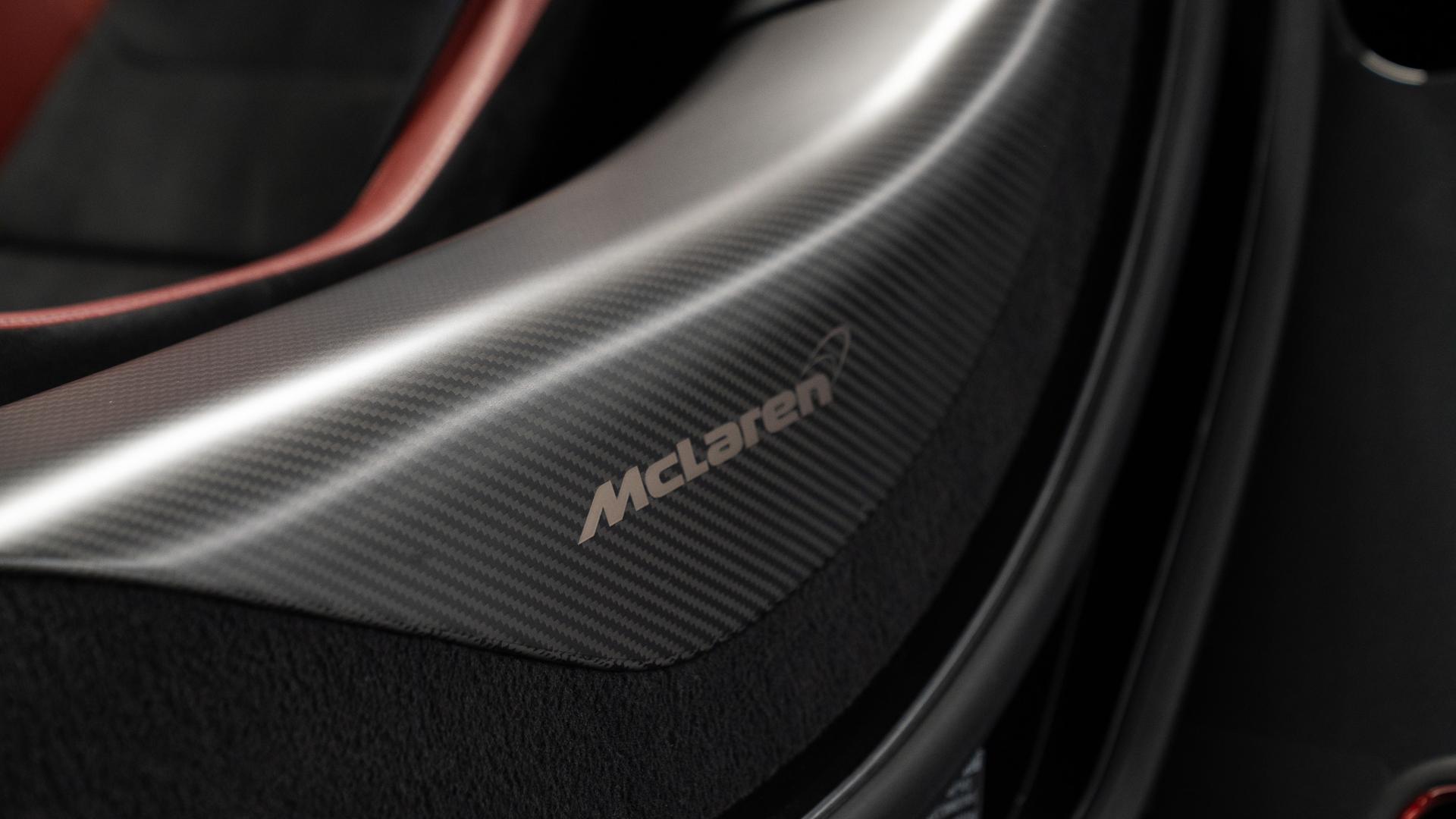 McLaren 720S Photo e45d7d6f-dd45-4ef0-9135-6e9046c8e632.jpg