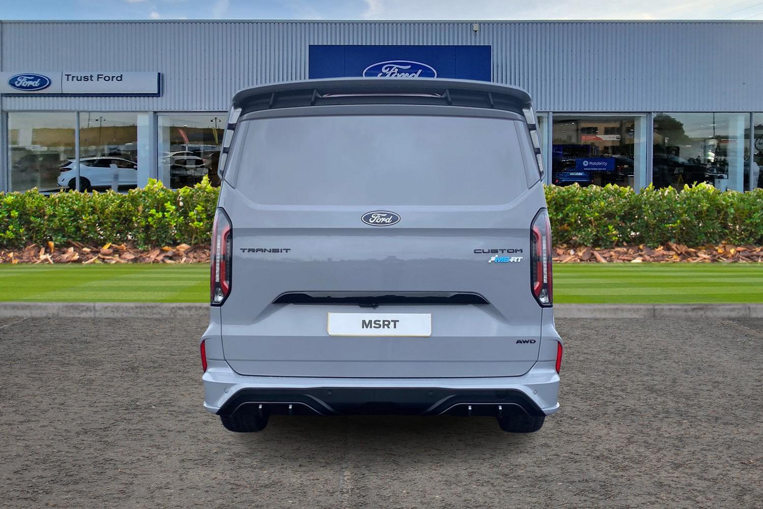 Ford E-TRANSIT CUSTOM Photo 13