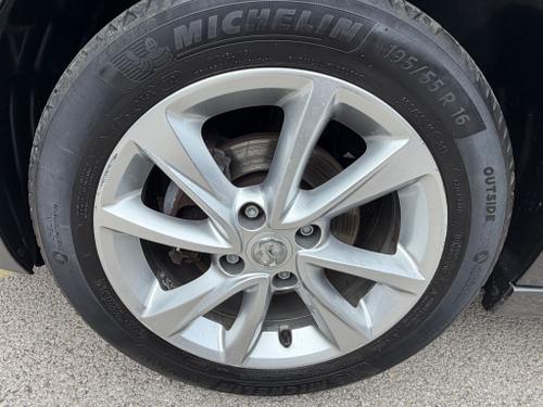 Vauxhall Corsa Photo e465291a-6e01-4038-9622-a863b6a72d86.jpeg