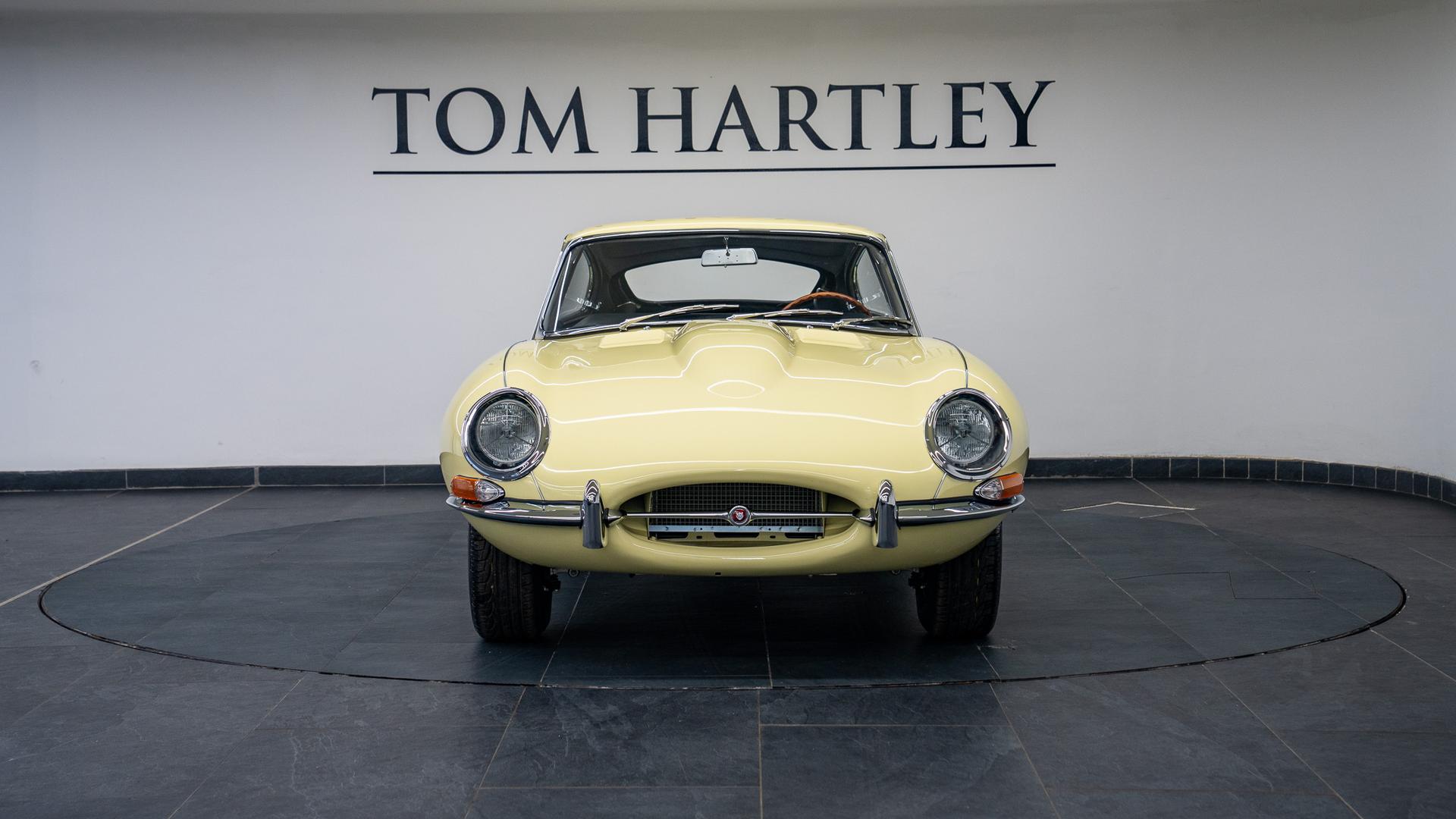 Jaguar E-Type Series I Coupe Photo e477bacf-a905-4151-85d8-1689627c747f.jpg