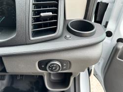 Ford Transit Photo 20