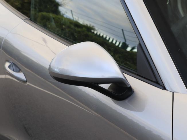 PORSCHE 911 Photo 12
