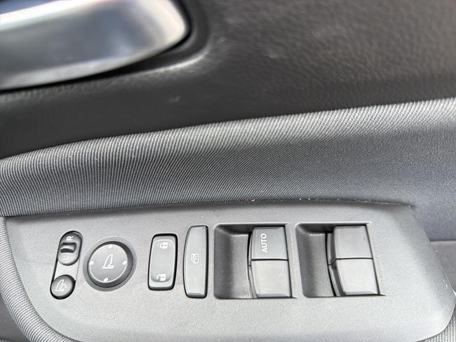 Honda Jazz Photo e4807dd4-b564-4335-916b-69ed18b03317.jpg