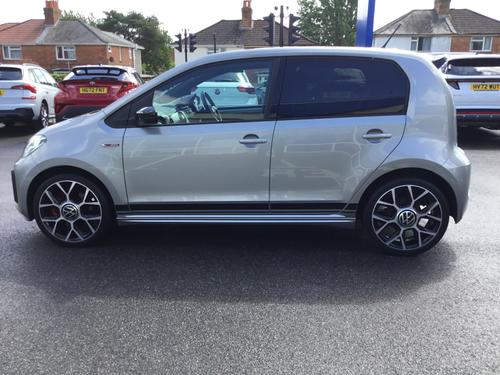 Volkswagen up! Photo e4939bf5-9f3a-41ee-ab6c-6a510c972713.JPG
