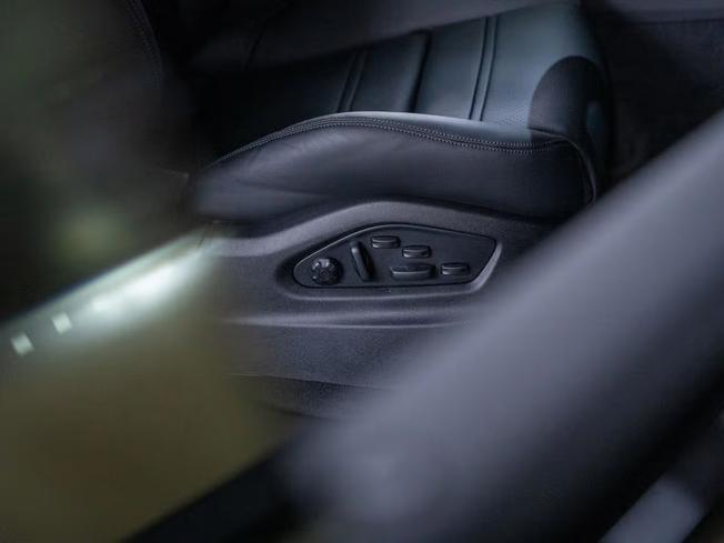 PORSCHE Cayenne Photo 7