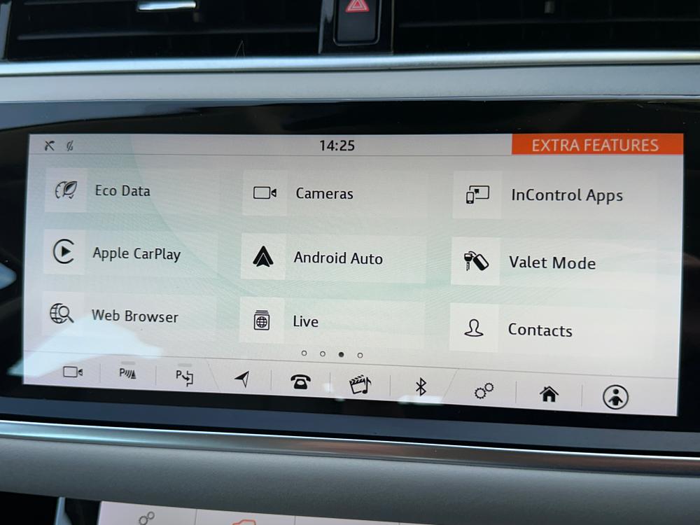 Used Land Rover Range Rover Evoque P121CLC 33