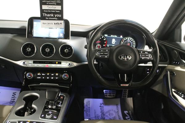 Kia Stinger 3.3 T-GDi V6 GT S Gran Turismo 5dr Petrol Auto Euro 6 (s/s) (365 bhp) Photo 8