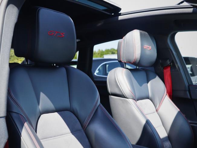 PORSCHE Macan Photo 20