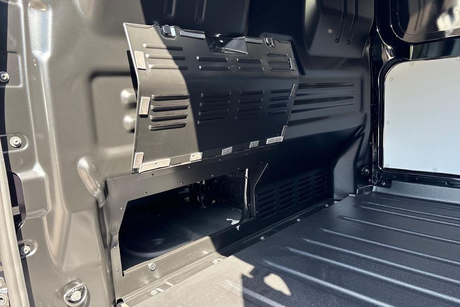 Used Ford TRANSIT CUSTOM CUSTOMTRAIL02 21