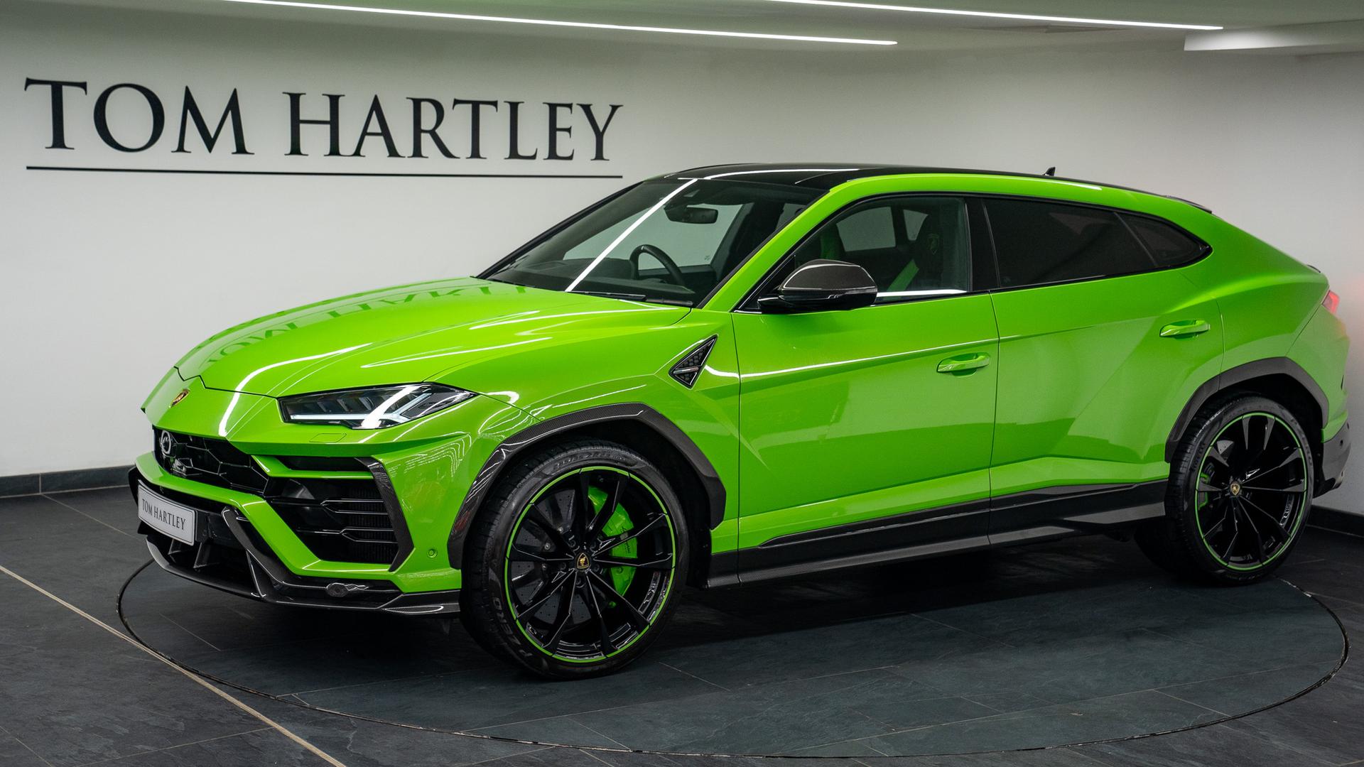 LAMBORGHINI Urus Photo e4b1e5da-2992-458a-a8ee-abf64b8ad099.jpg