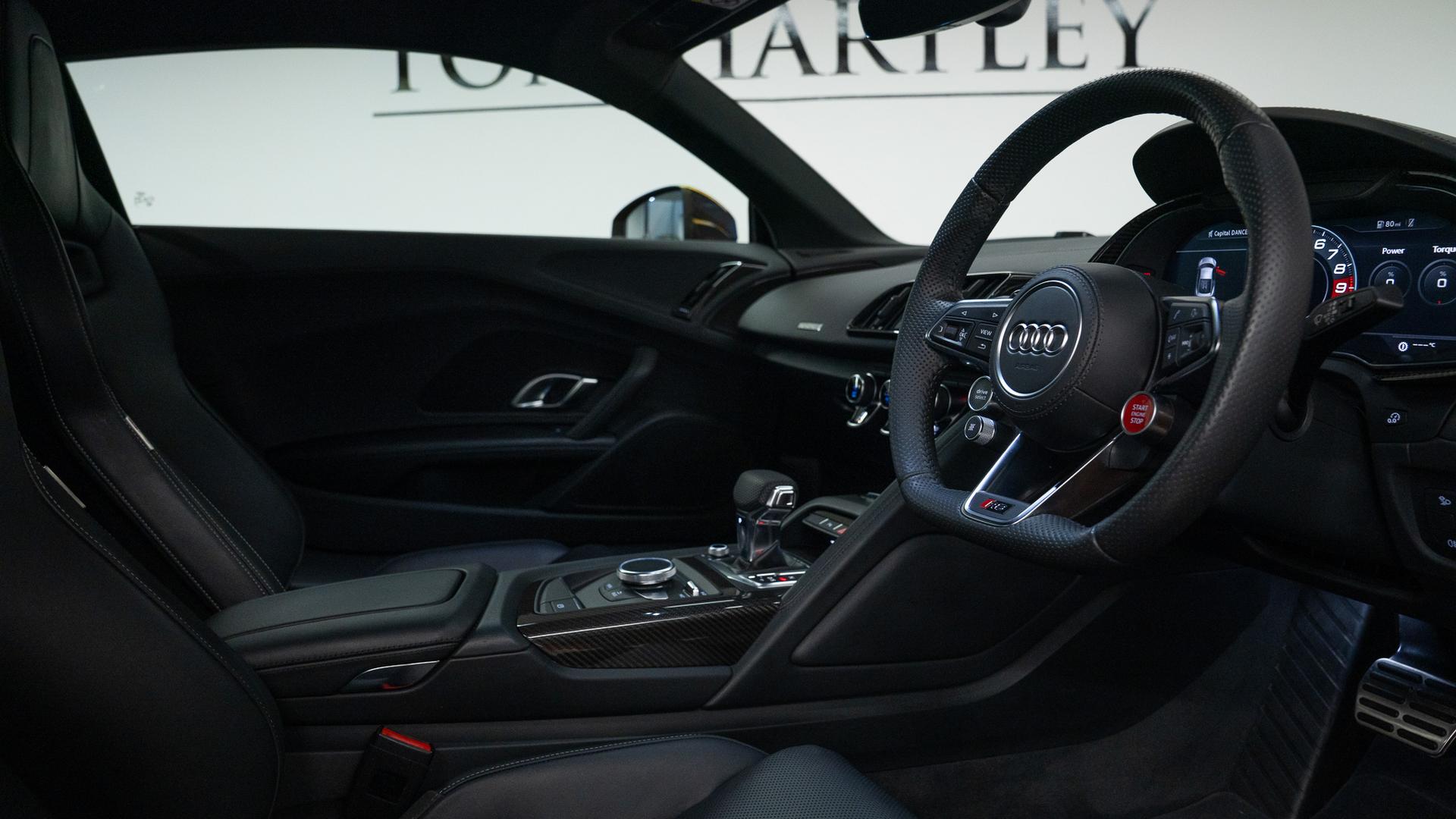 Audi R8 Photo e4b2e4f6-08c1-4e8b-a883-84576cfffa84.jpg