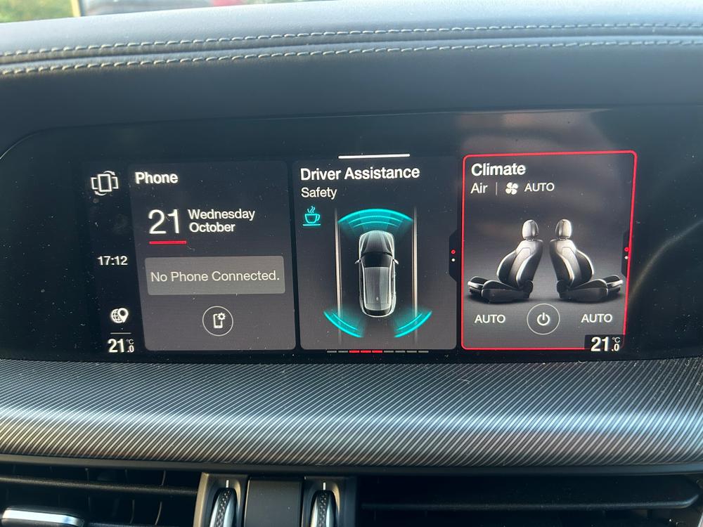 Used Alfa Romeo Stelvio EU74RFX 34
