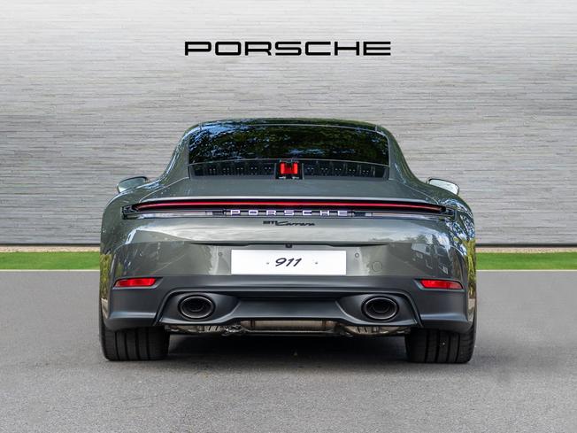 PORSCHE 911 Photo 7