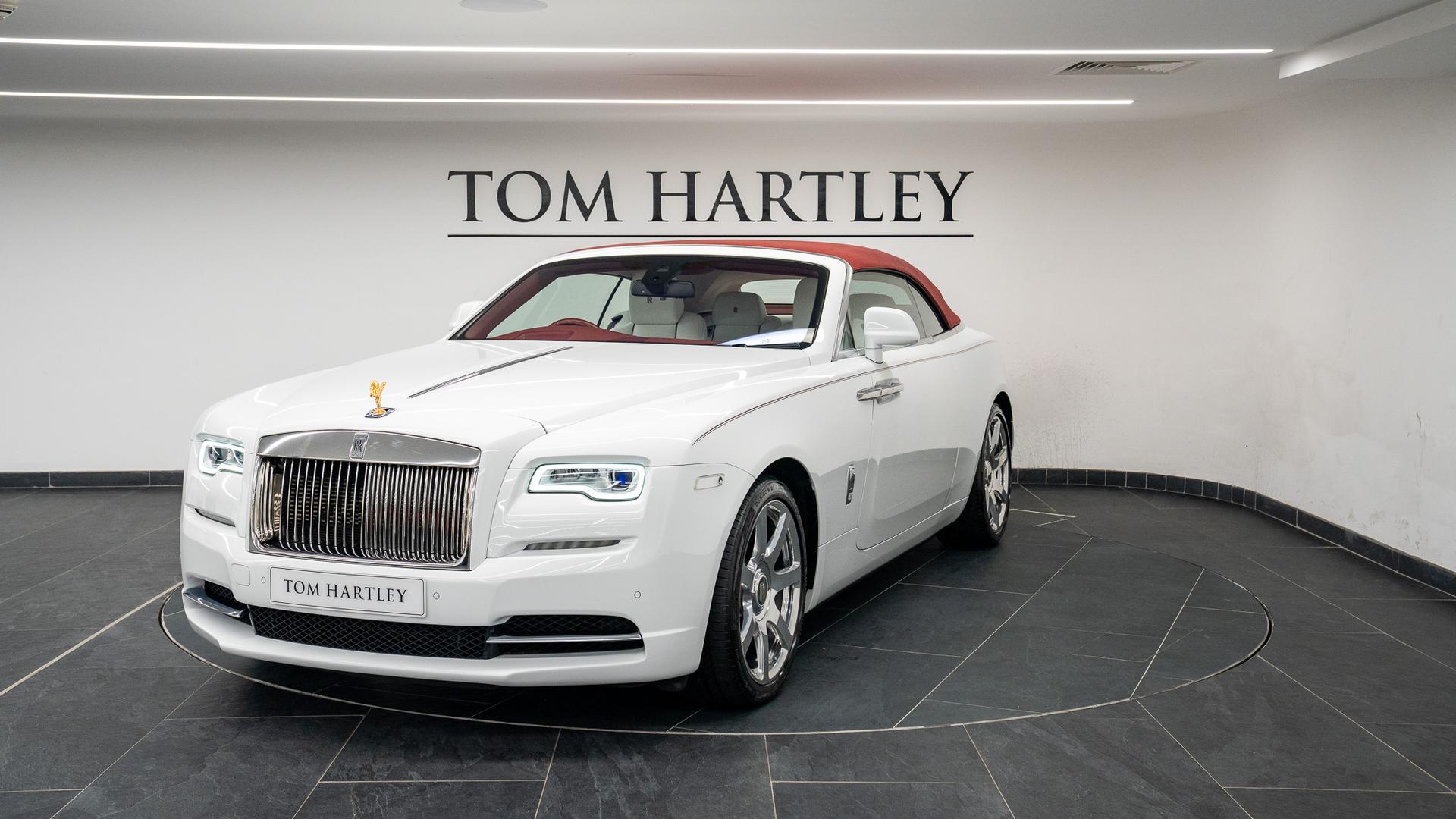 Rolls-Royce Dawn Photo e4c9295d-d6ce-4fef-9491-dfb5741df38f.jpg