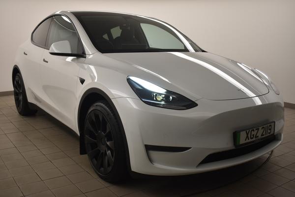 Used 2022 TESLA MODEL Y Long Range AWD 5dr Auto White at SERE Motors