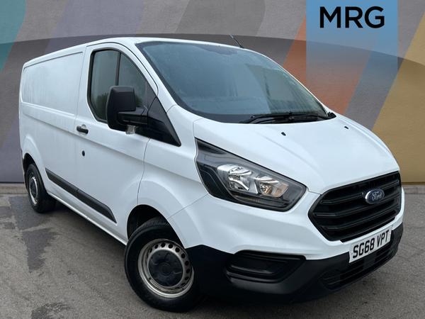 Used 2018 FORD TRANSIT CUSTOM  300 L1  FWD 2.0 TDCi 105ps Low Roof at Chippenham Motor Company