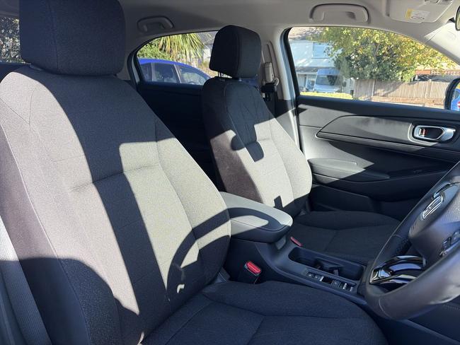 Honda HR-V Photo e4ee2bf8-b989-4c42-8940-8e5ed6e10540.jpg