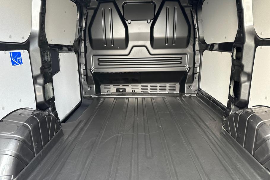 Used Ford TRANSIT CUSTOM NEWCUSTOM18 23