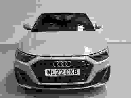 Audi A1 Photo e4f11ec2-3d03-4b05-ac35-f4cf240af2cd.jpg