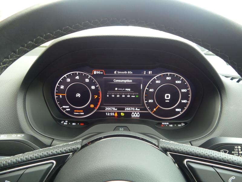 Audi Q2 Photo e51ad8ee-ef8e-43cb-ac24-54c6b5988e82.jpg