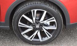 SEAT ARONA Photo 32