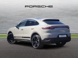 PORSCHE Cayenne Photo 2