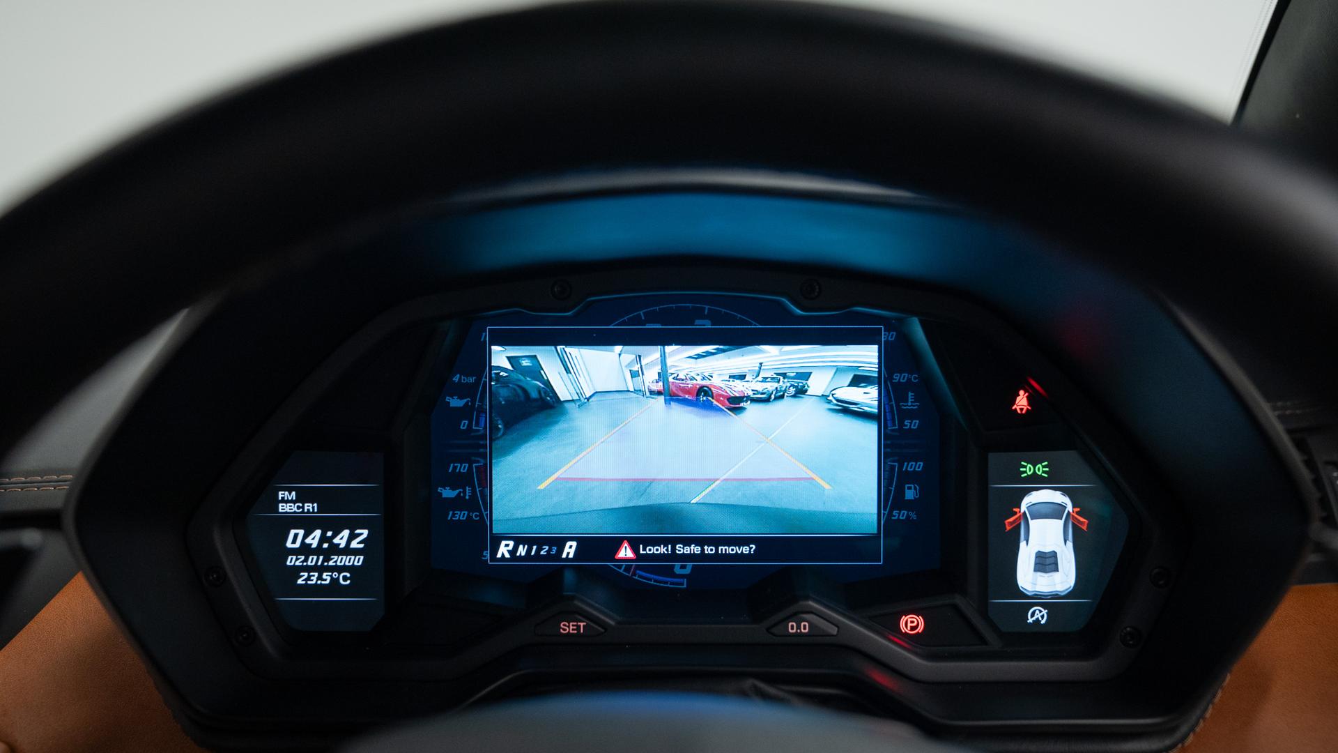 LAMBORGHINI Aventador Photo e54db8e4-762f-4e9f-92f9-b21a0ca548ce.jpg