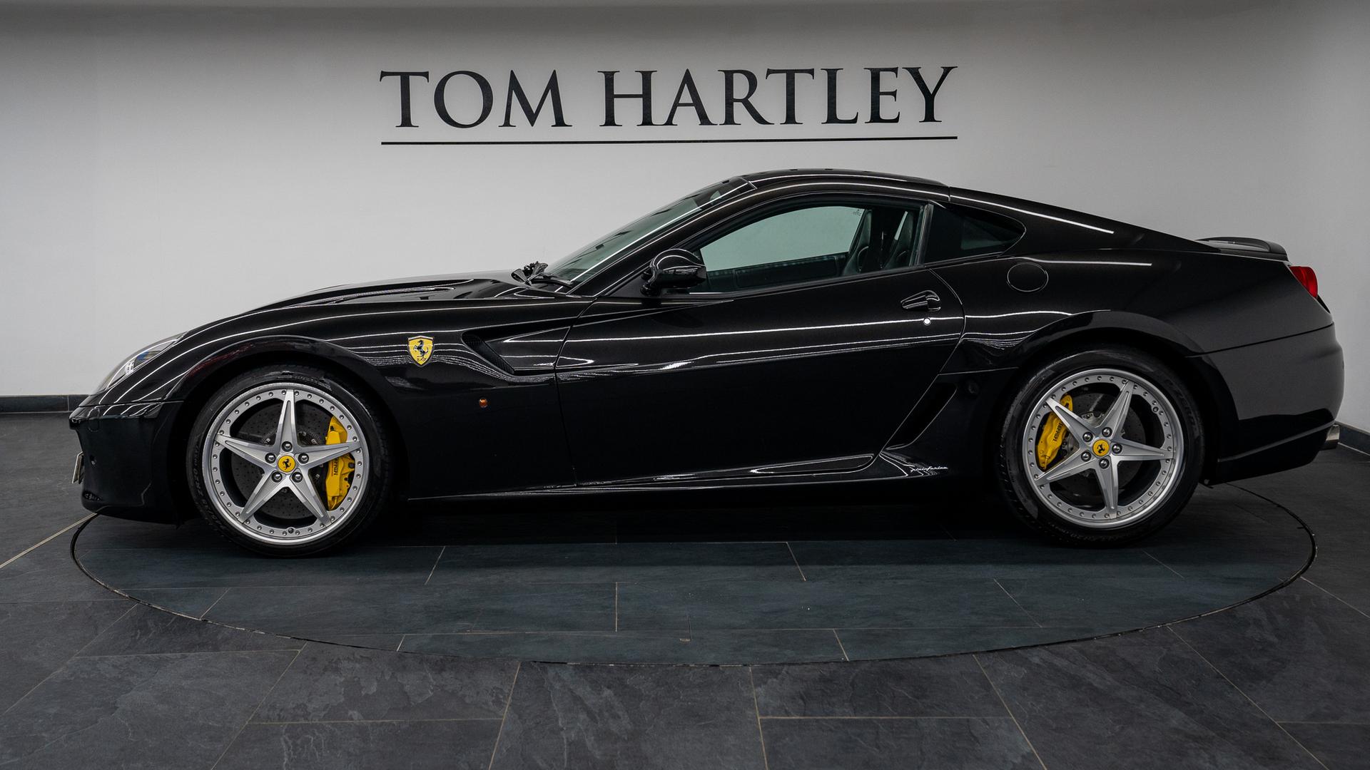 Ferrari 599 GTB Fiorano Photo e55515a9-e379-4940-896f-83ac1999d637.jpg