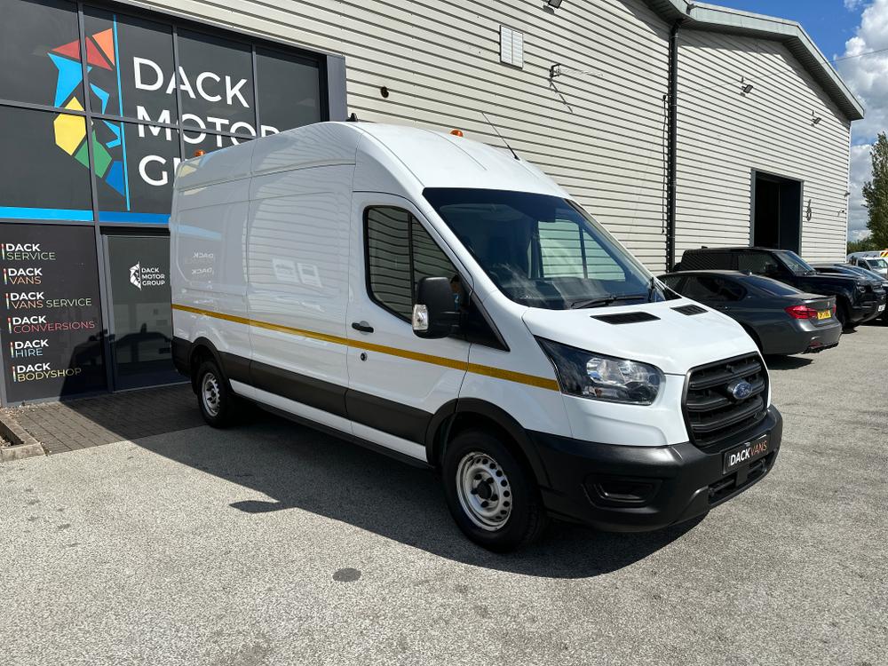 Ford Transit Photo e55d8118-cf34-4d1c-8a30-fd2ca48ccf49.jpg