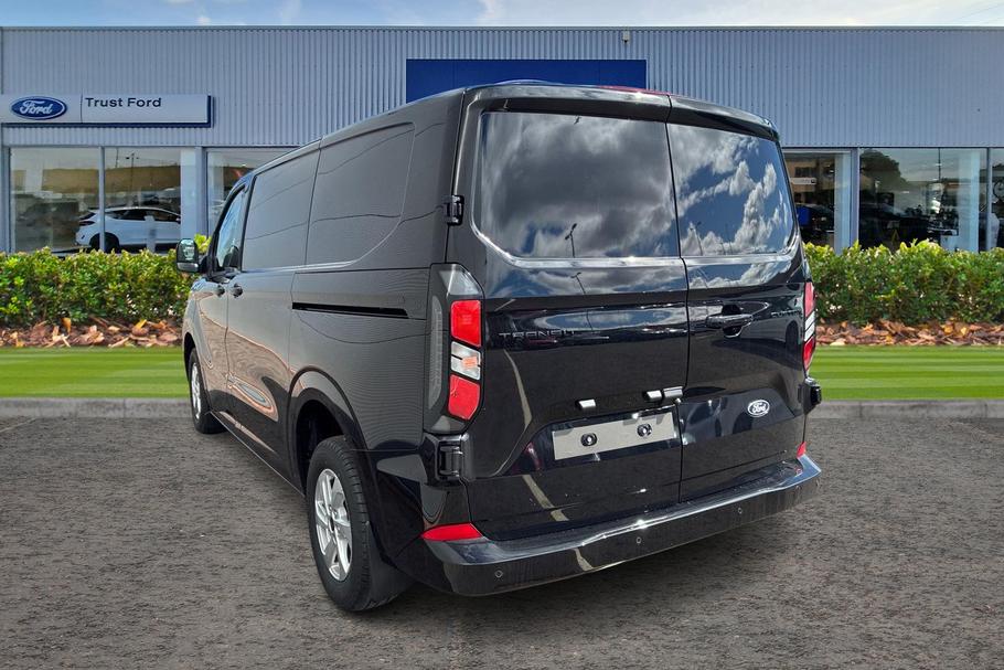 Used Ford TRANSIT CUSTOM NEWCUSTOM26 2