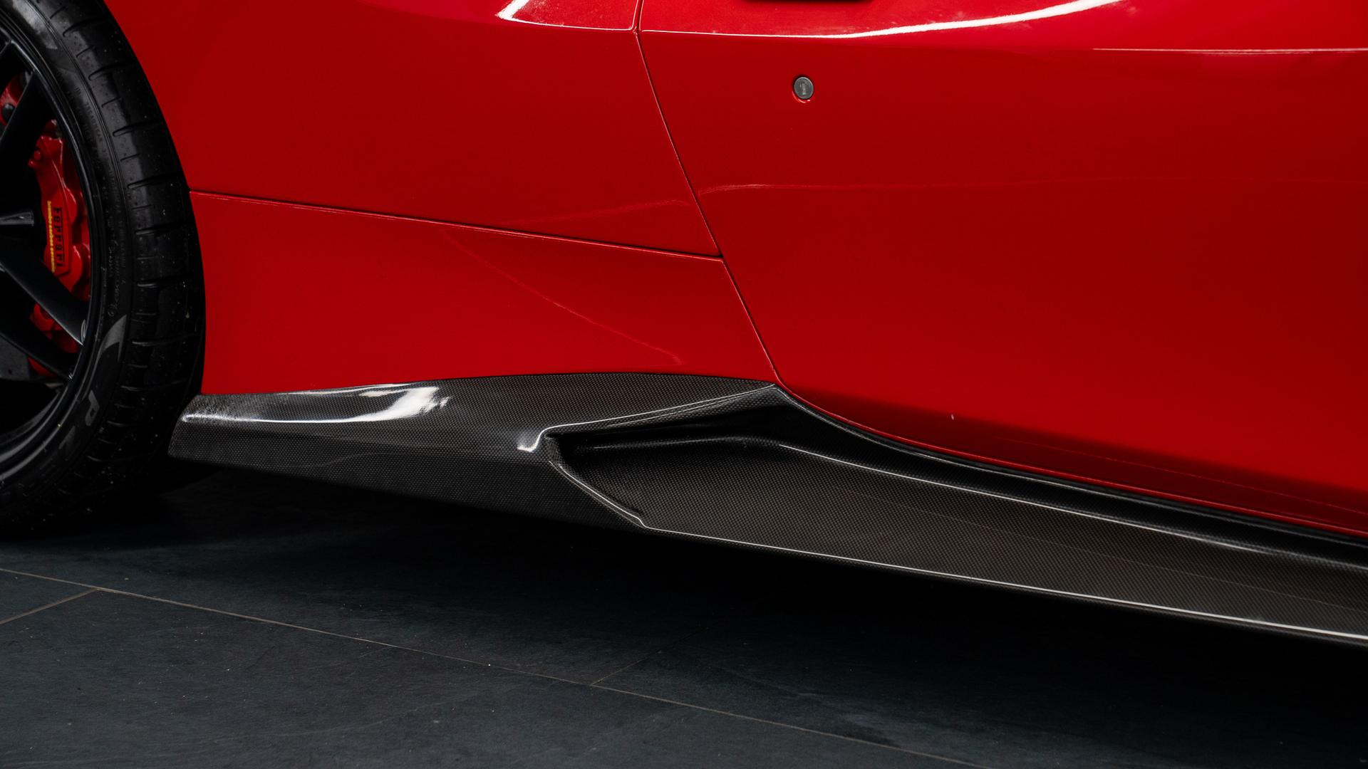 Ferrari 488 Photo e56e49df-0bba-4a31-b5e7-401024d466b8.jpg