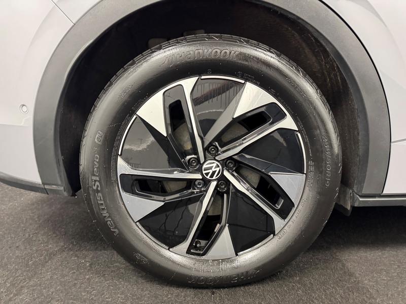 Volkswagen ID.5 Photo e5742d6a-aa0f-4f04-8efb-a93ba4633cc9.jpg