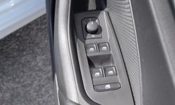 Skoda OCTAVIA Photo 28