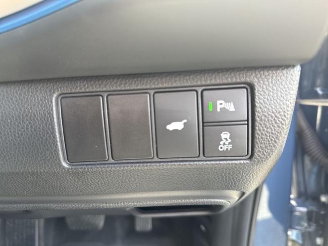 Honda HR-V Photo e588a031-d989-40b2-9326-80988e2ea7e7.jpg