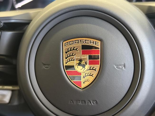 PORSCHE 911 Photo 38