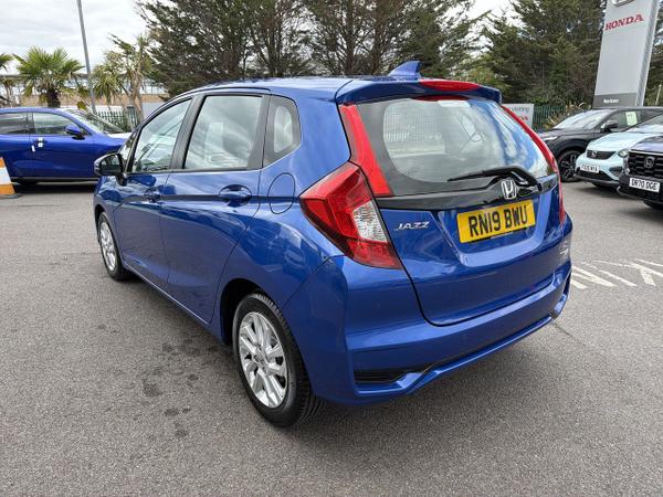 Honda Jazz Photo 2