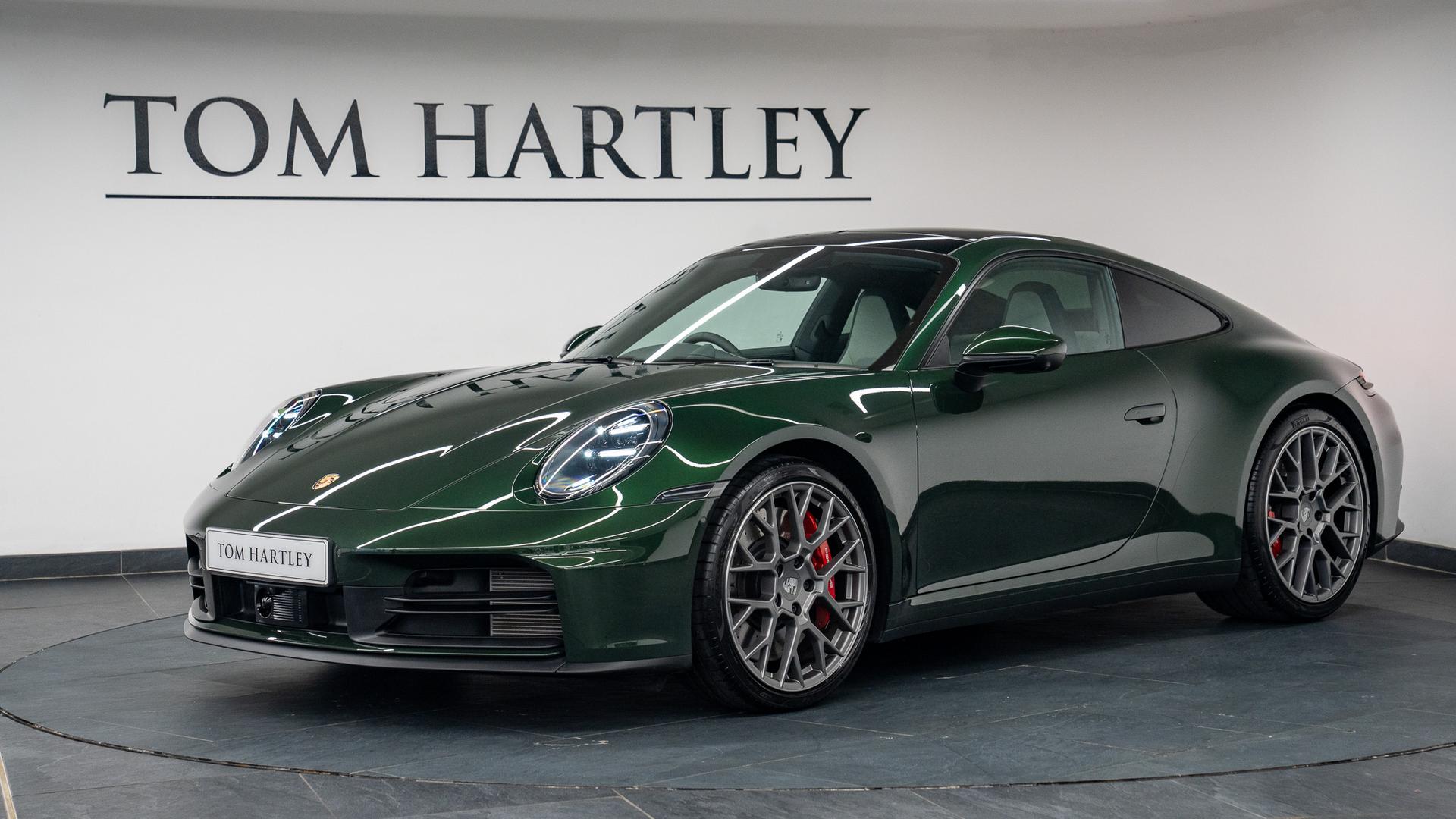 Porsche 911 Photo e5bb104b-e08a-4e17-9b7a-2e5edf46114d.jpg