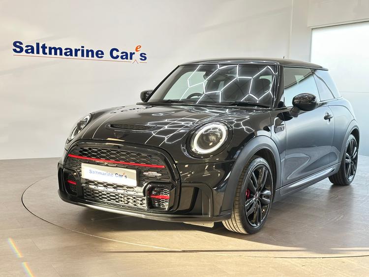 Used 2023 MINI Hatch 2.0 Cooper S Sport Hatchback 3dr Petrol Steptronic Euro 6 (s/s) (178 ps) Midnight Black II at #sitename#